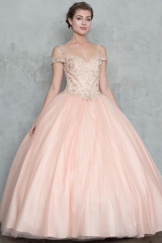bello vestido de quince