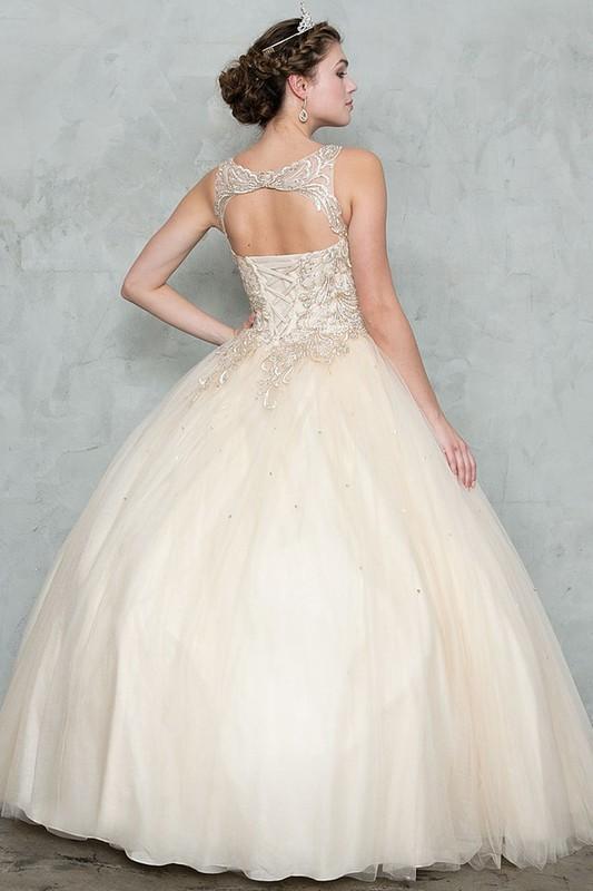 bello vestido de quince