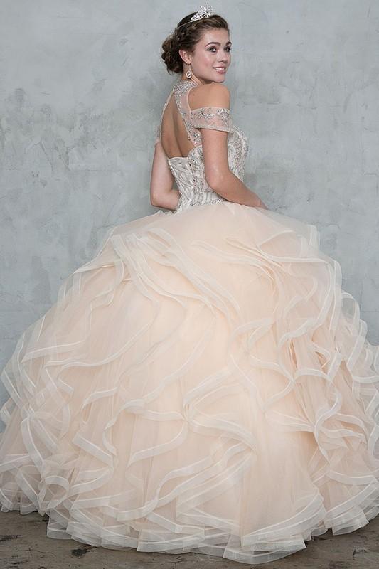 bellos vestidos de quinceaneras