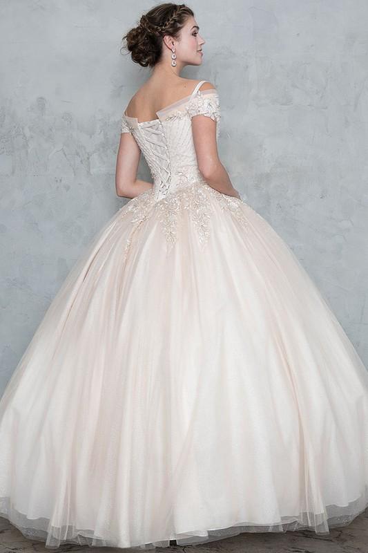 Despanpanante vestido de quinceaneras