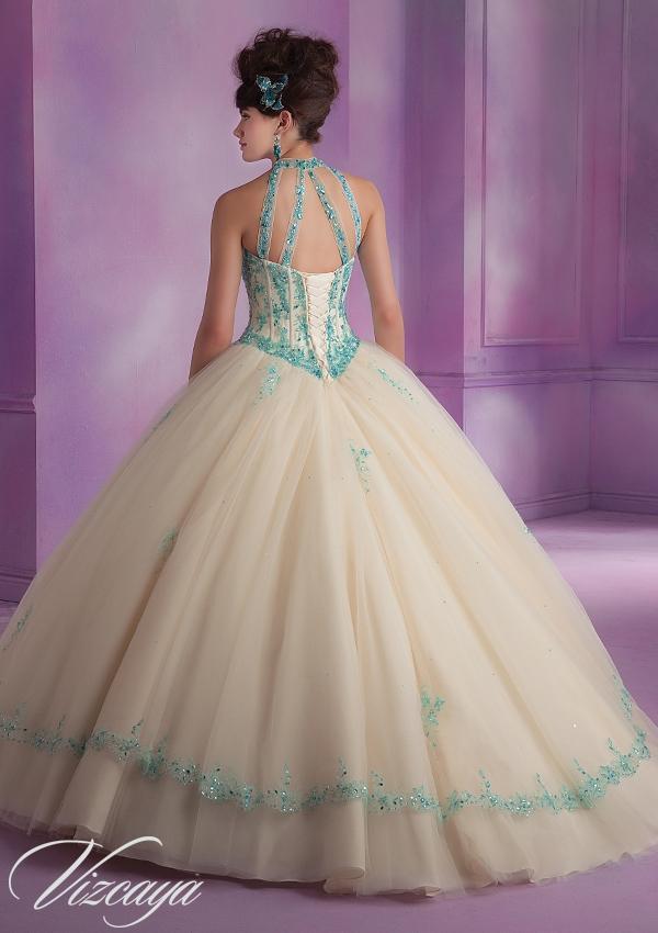 Angelical vestido  de 15 anos
