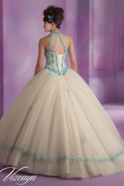 Angelical vestido  de 15 anos